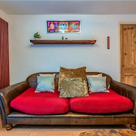 Pet-friendly Flat W/ Garden Patio & Smart Tv * 브리스틀